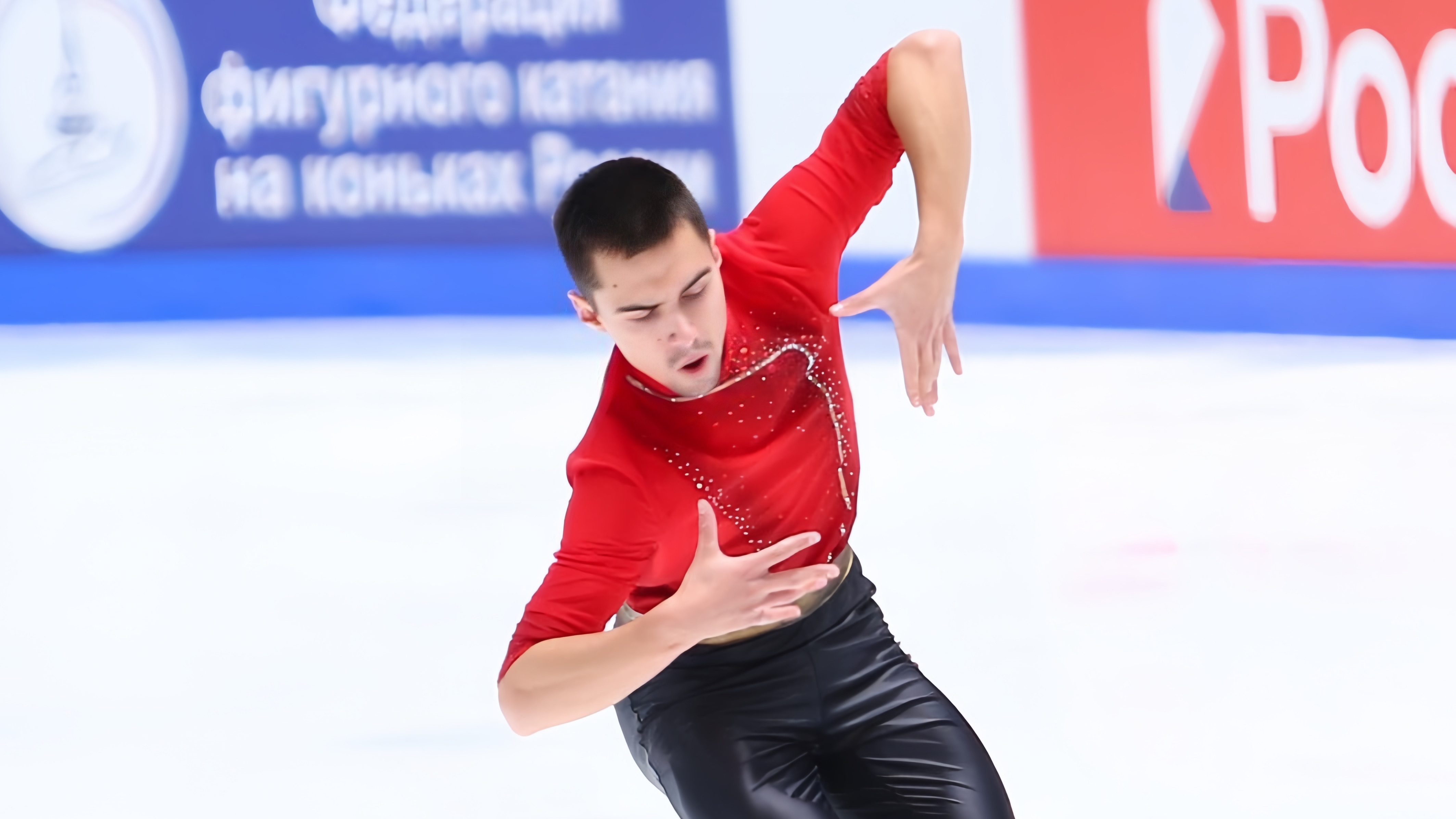 俄罗斯顶级球队签下年轻新秀球员 俄罗斯顶级球队签下年轻新秀球员