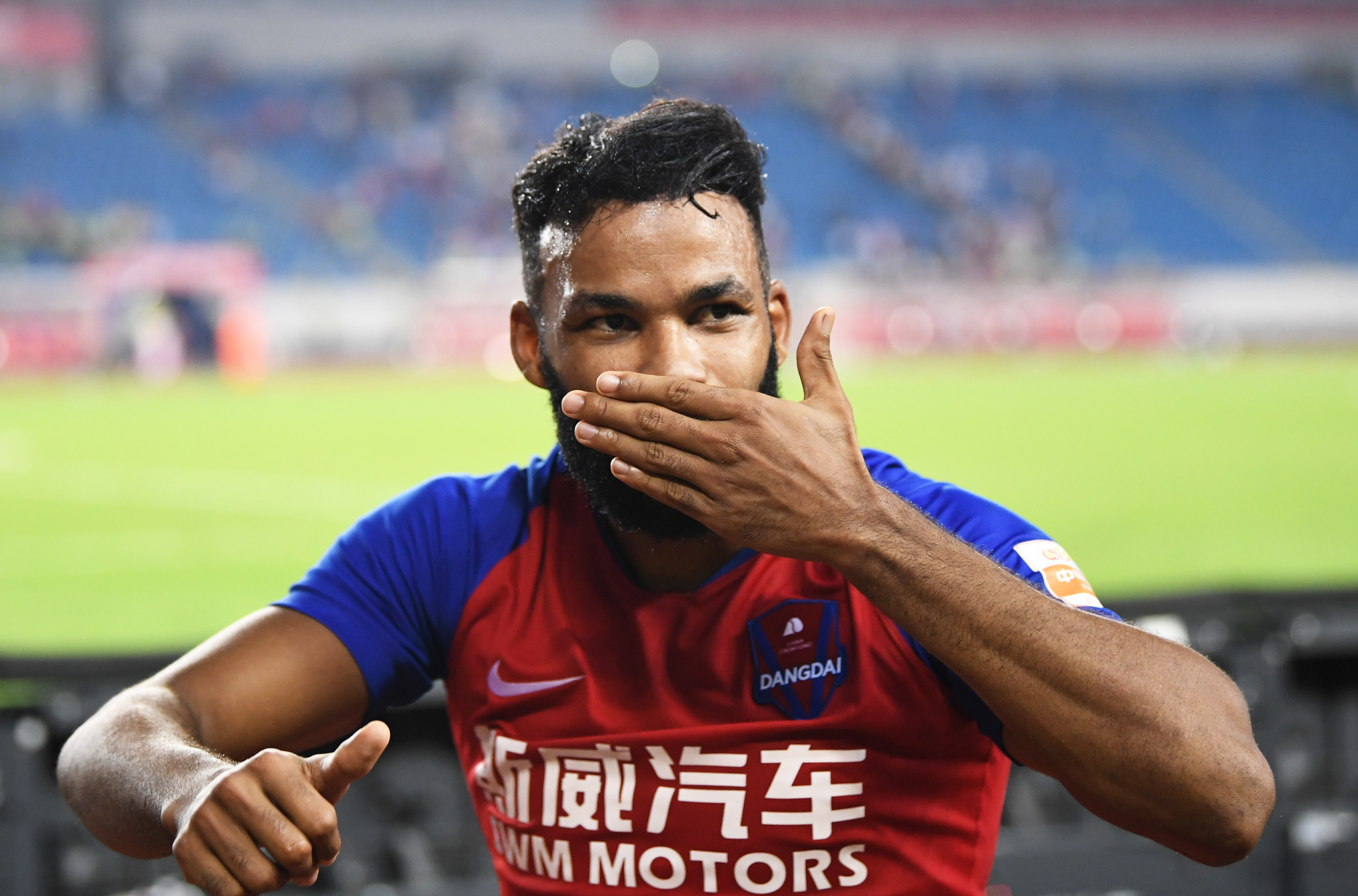 广东恒丰主场不敌重庆斯威,遭遇三连败 广东恒丰主场不敌重庆斯威,遭遇三连败